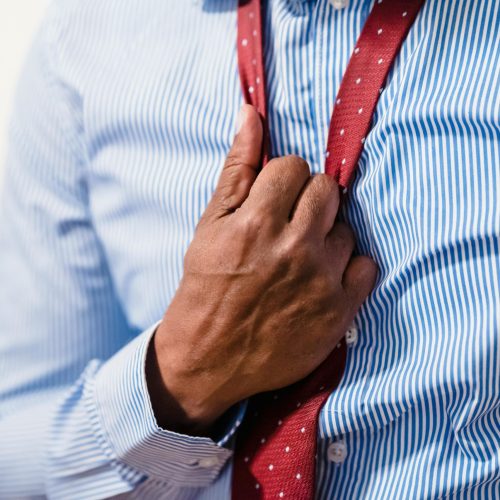 Et si on desserrait un peu la cravate ! Stéréotypes masculins et l'émancipation des hommes